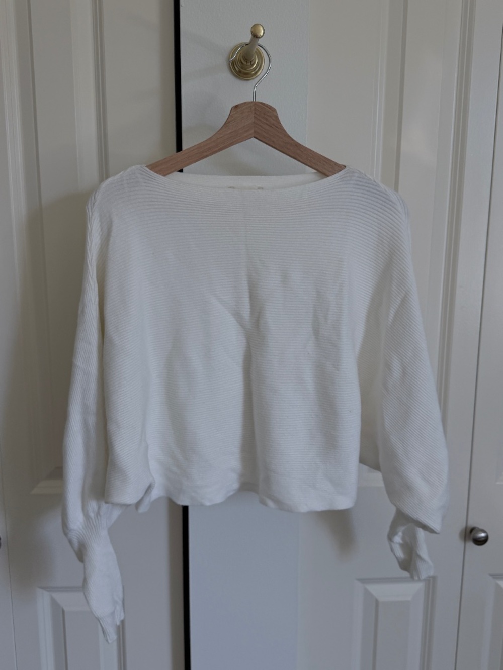 LIKE NEW Altar'd State Oversized Sweater - Small, Cream